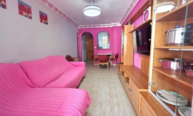 Sale - Apartment / flat -
Torrevieja - Estacion de autobuses
