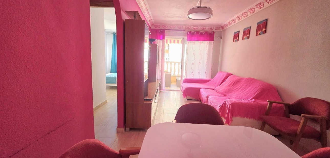 Sale - Apartment / flat -
Torrevieja - Estacion de autobuses