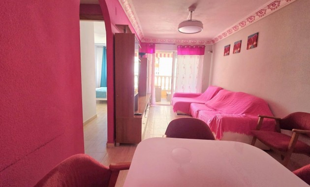 Sale - Apartment / flat -
Torrevieja - Estacion de autobuses