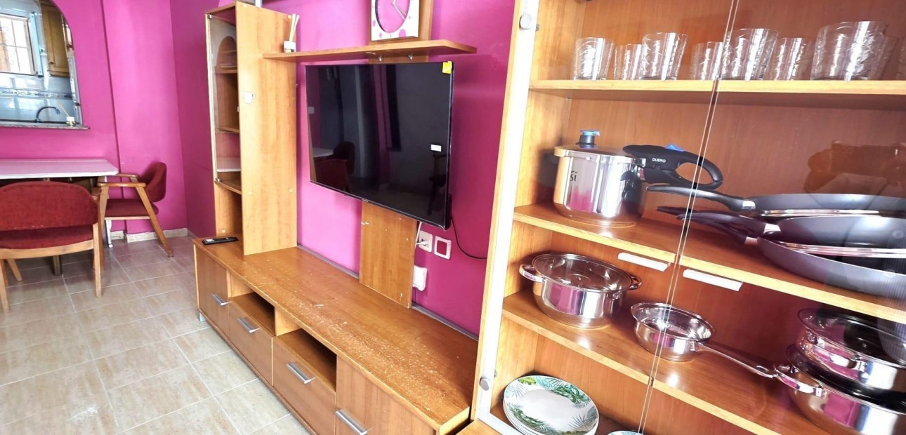 Sale - Apartment / flat -
Torrevieja - Estacion de autobuses