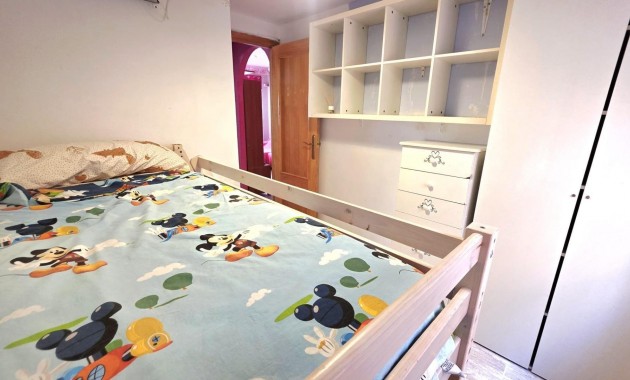 Sale - Apartment / flat -
Torrevieja - Estacion de autobuses