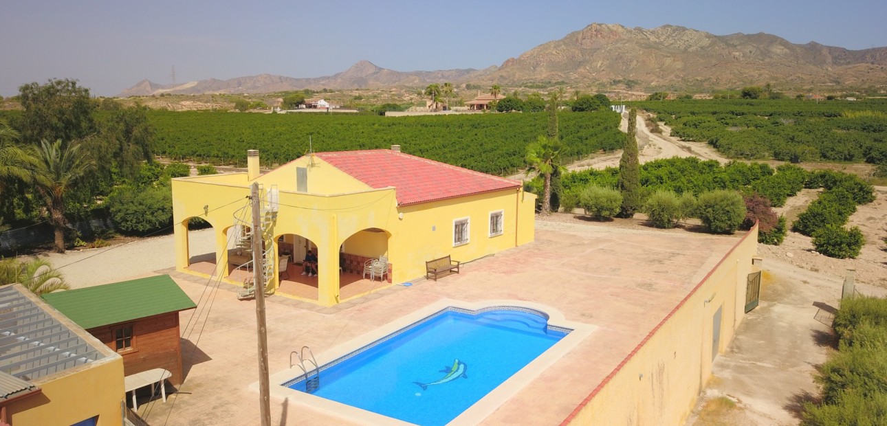 Sale - Country Property -
Albatera - Albatera - Country