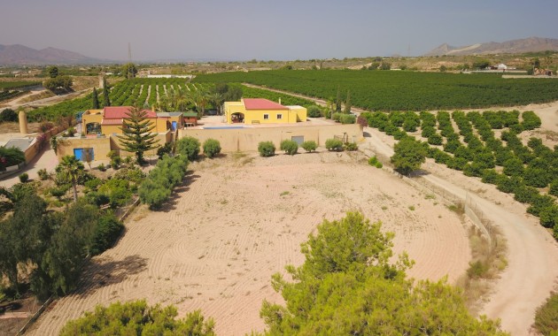 Sale - Country Property -
Albatera - Albatera - Country