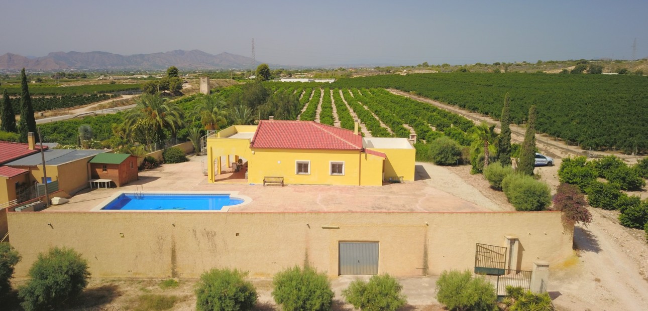 Sale - Country Property -
Albatera - Albatera - Country