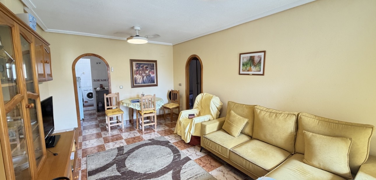 Sale - Apartment / flat -
Orihuela Costa - Villamartin