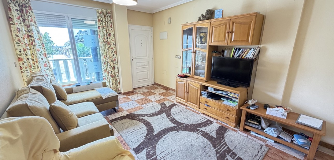 Sale - Apartment / flat -
Orihuela Costa - Villamartin
