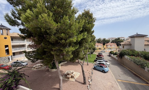 Sale - Apartment / flat -
Orihuela Costa - Villamartin