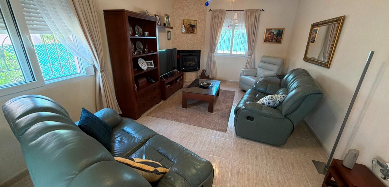Sale - Detached Villa -
Los Montesinos - La Herrada