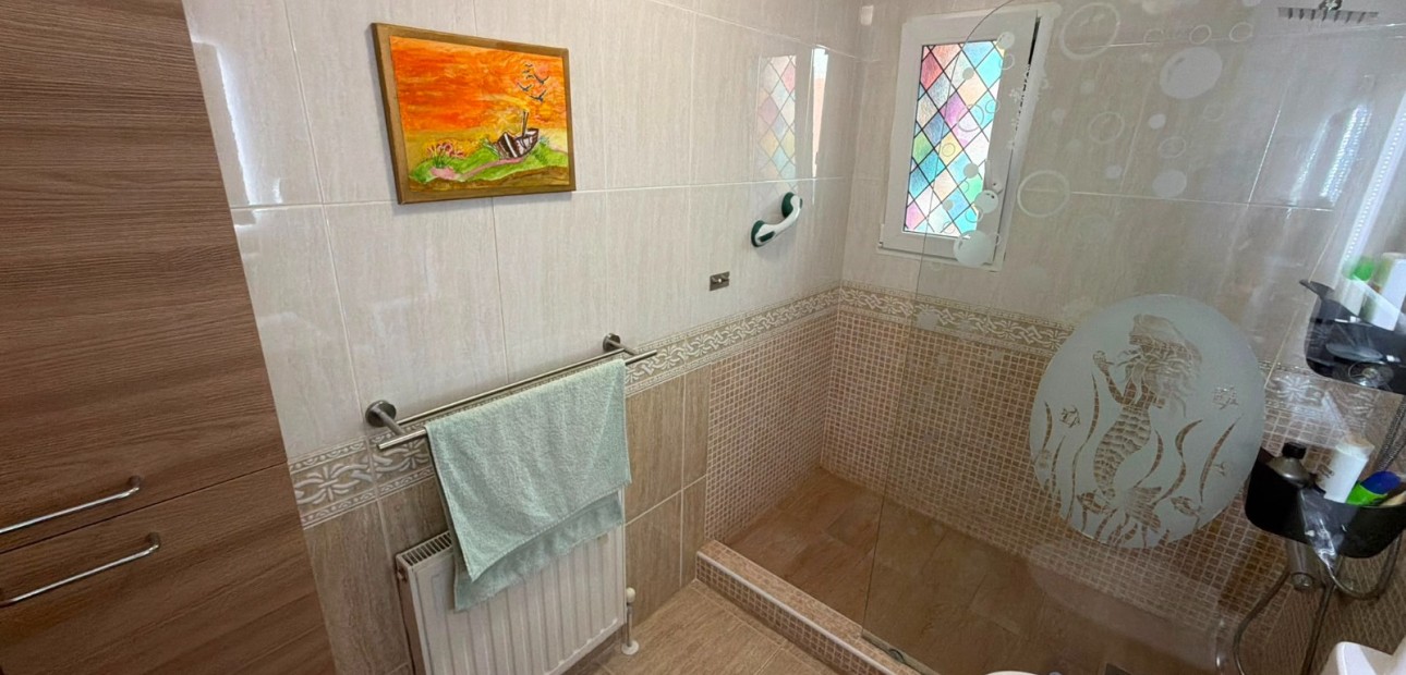 Sale - Detached Villa -
Los Montesinos - La Herrada