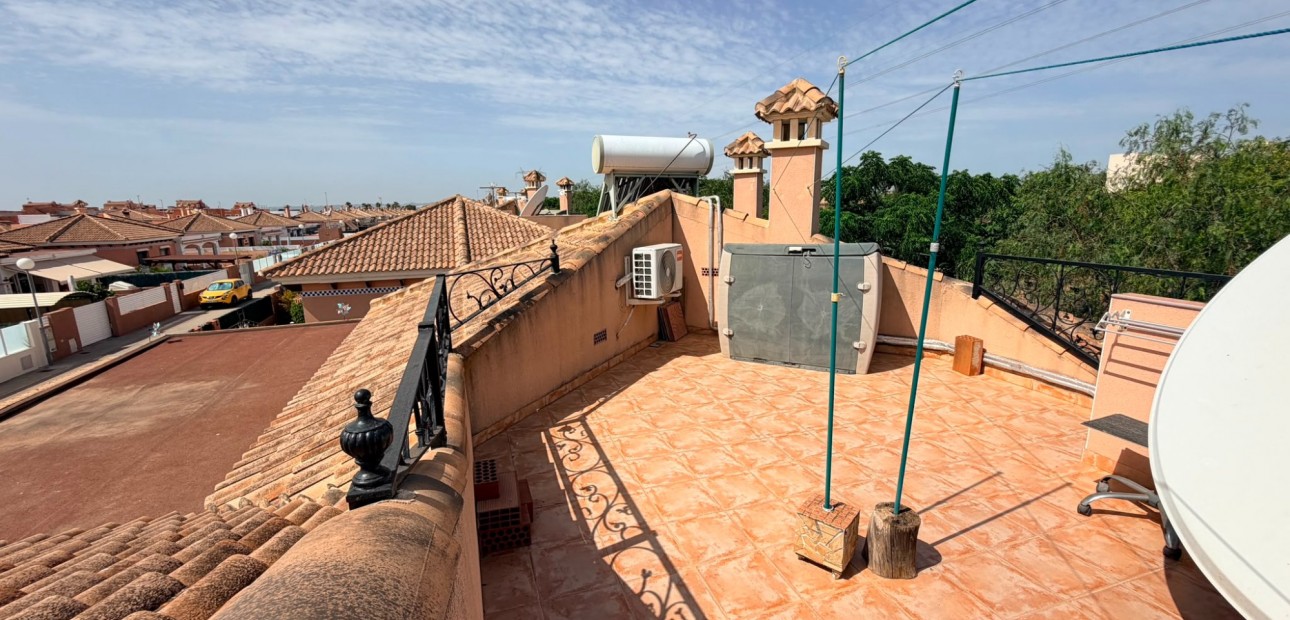 Sale - Detached Villa -
Los Montesinos - La Herrada