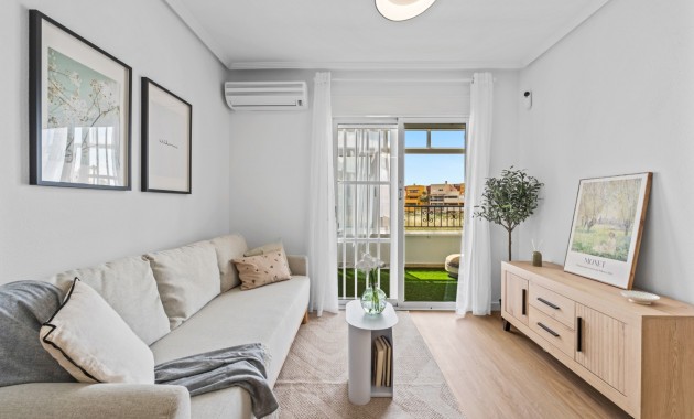 Sale - Apartment / flat -
Orihuela Costa - Playa Flamenca