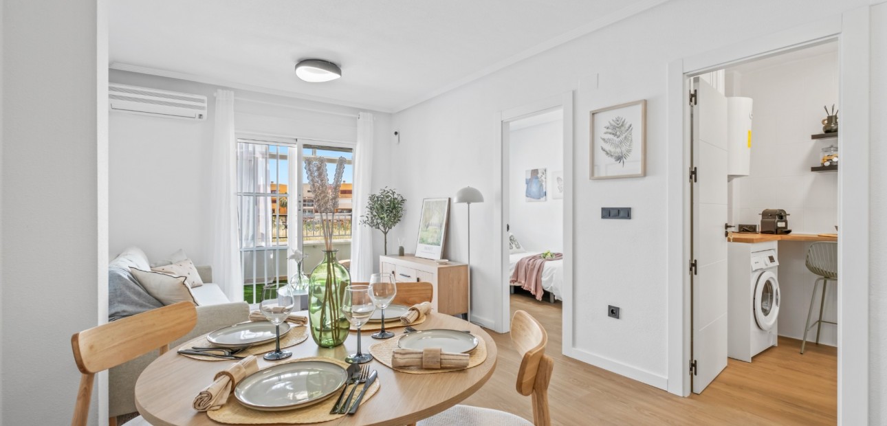 Sale - Apartment / flat -
Orihuela Costa - Playa Flamenca