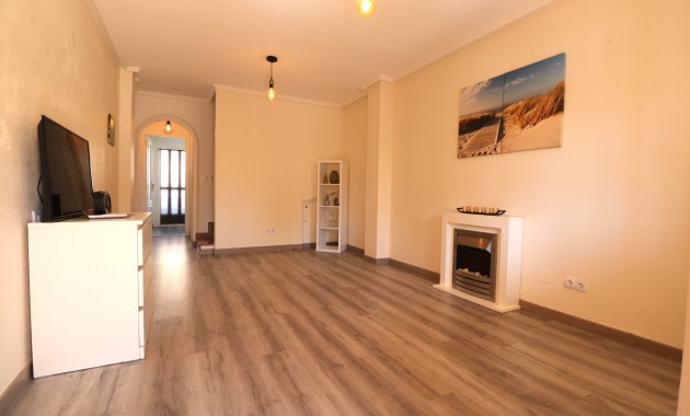 Sale - Townhouse -
Algorfa - Montemar