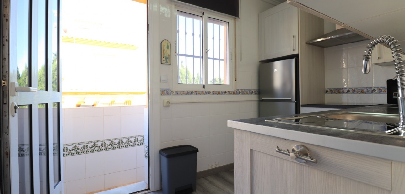 Sale - Townhouse -
Algorfa - Montemar