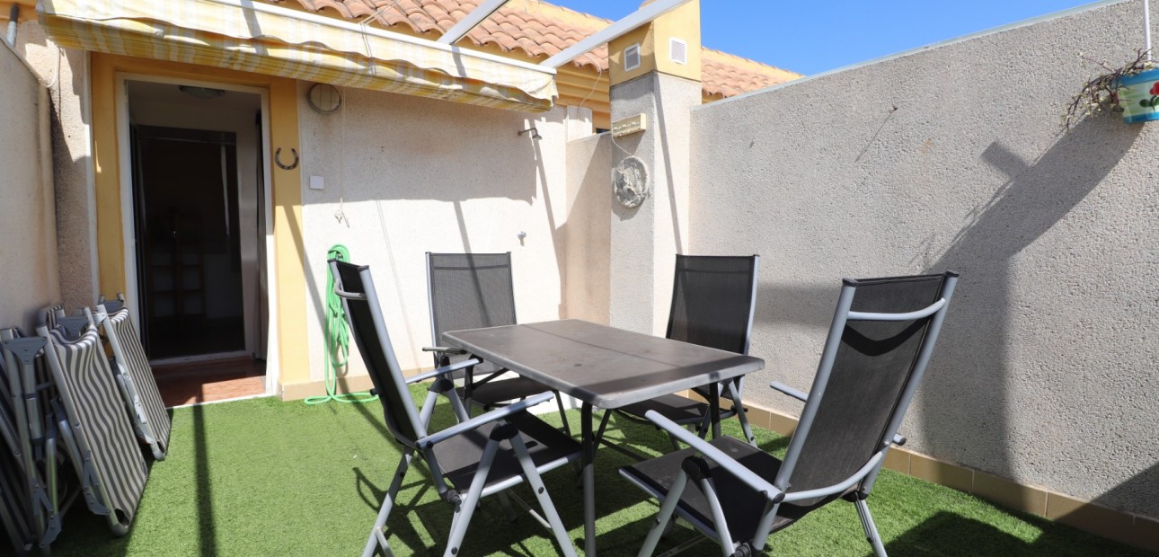 Sale - Townhouse -
Algorfa - Montemar