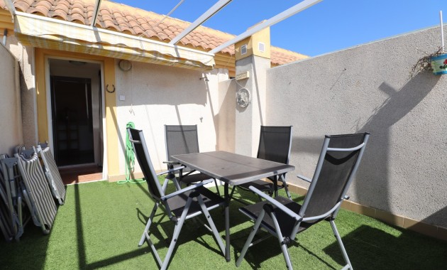 Sale - Townhouse -
Algorfa - Montemar