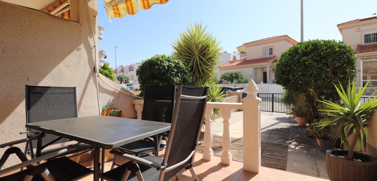Sale - Townhouse -
Algorfa - Montemar