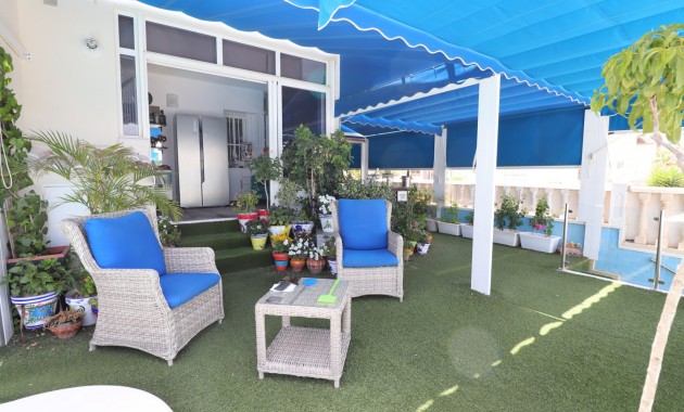 Sale - Detached Villa -
Algorfa - Montebello