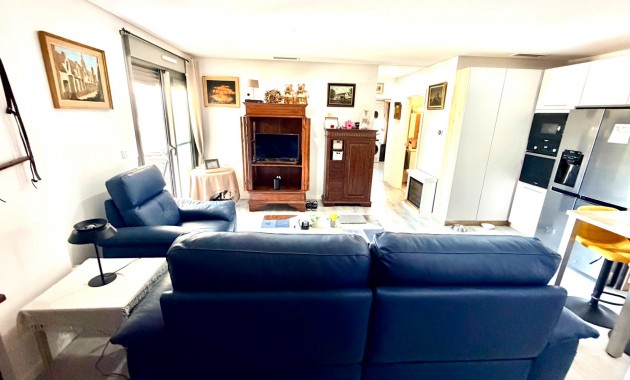 Sale - Apartment / flat -
Orihuela Costa - La Zenia