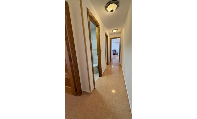Sale - Apartment / flat -
Guardamar del Segura - Pueblo