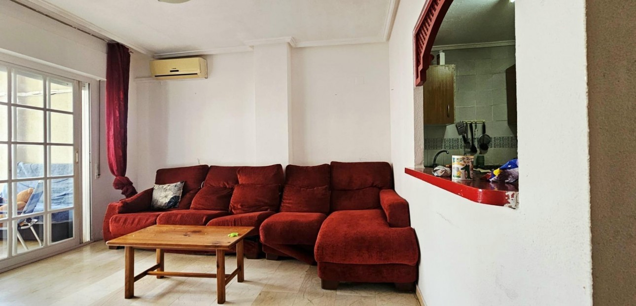 Sale - Apartment / flat -
Torrevieja - Habaneras