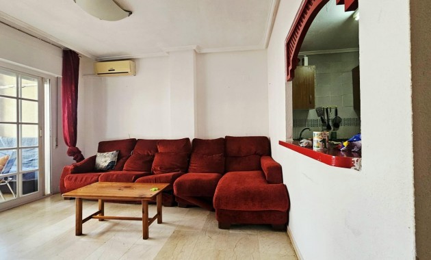 Sale - Apartment / flat -
Torrevieja - Habaneras