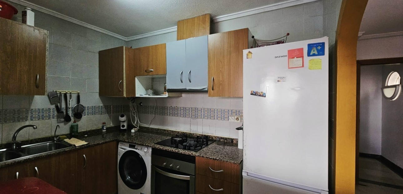 Sale - Apartment / flat -
Torrevieja - Habaneras
