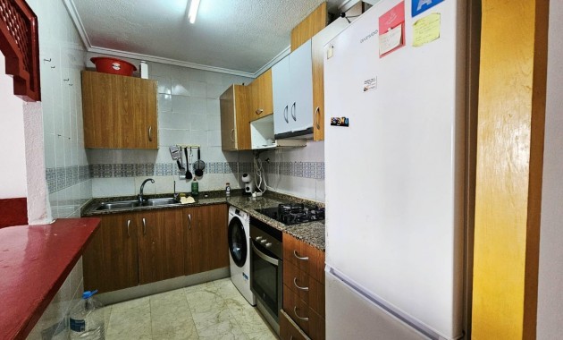 Sale - Apartment / flat -
Torrevieja - Habaneras