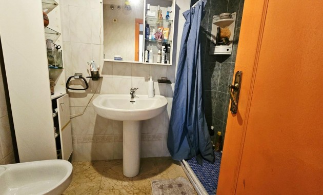 Sale - Apartment / flat -
Torrevieja - Habaneras