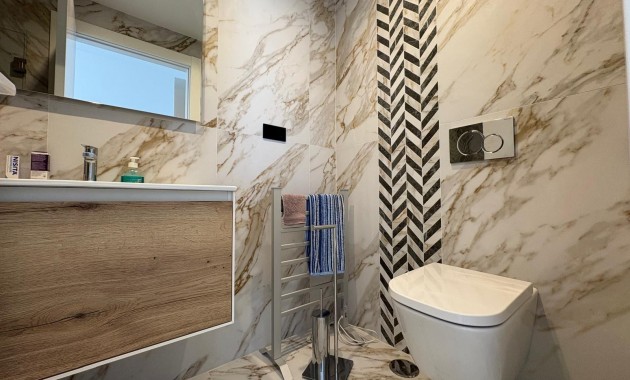 Sale - Penthouse -
Guardamar del Segura - Pueblo