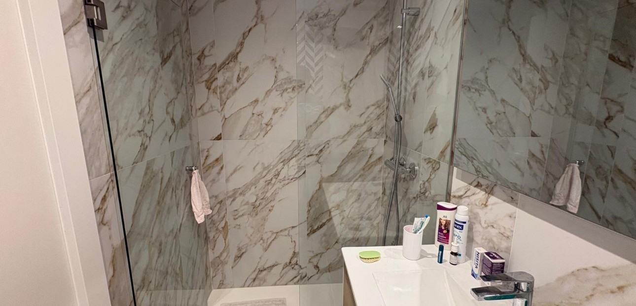 Sale - Penthouse -
Guardamar del Segura - Pueblo