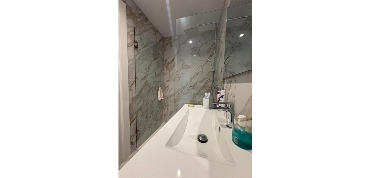 Sale - Penthouse -
Guardamar del Segura - Pueblo