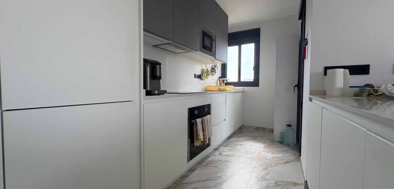 Sale - Penthouse -
Guardamar del Segura - Pueblo
