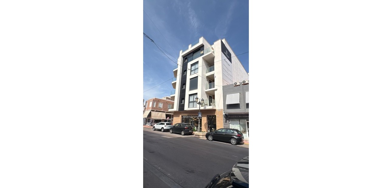 Sale - Penthouse -
Guardamar del Segura - Pueblo