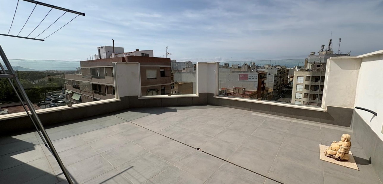 Sale - Penthouse -
Guardamar del Segura - Pueblo