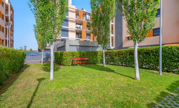 Sale - Apartment / flat -
El Campello - Playa Muchavista