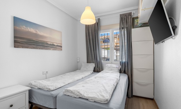 Sale - Bungalow -
Ciudad Quesada - Doña Pepa