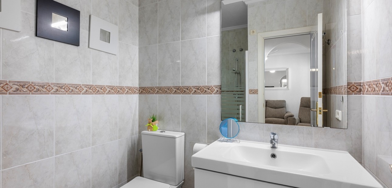 Sale - Bungalow -
Ciudad Quesada - Doña Pepa