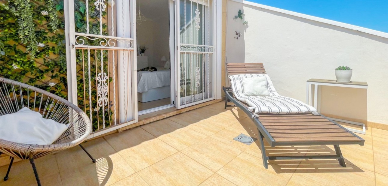 Sale - Townhouse -
Orihuela Costa - Punta Prima