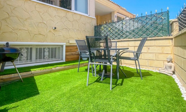 Sale - Townhouse -
Orihuela Costa - Punta Prima