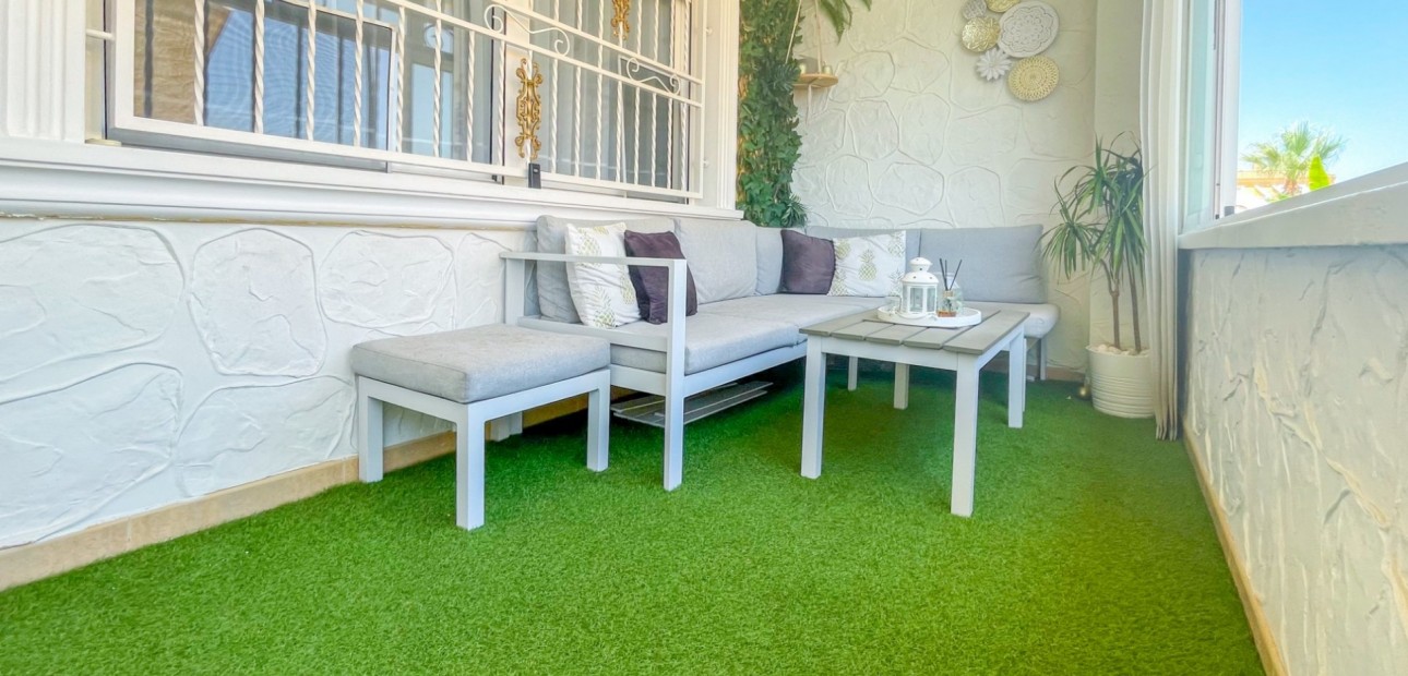 Sale - Townhouse -
Orihuela Costa - Punta Prima