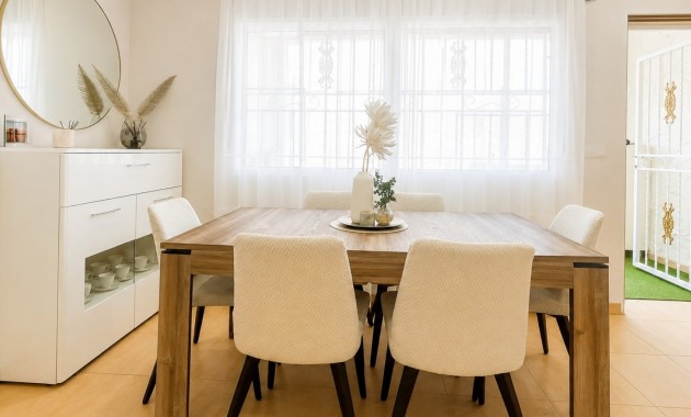 Sale - Townhouse -
Orihuela Costa - Punta Prima