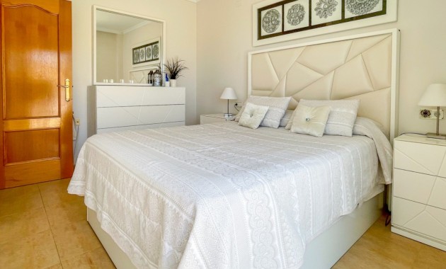 Sale - Townhouse -
Orihuela Costa - Punta Prima