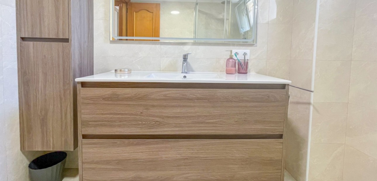 Sale - Townhouse -
Orihuela Costa - Punta Prima