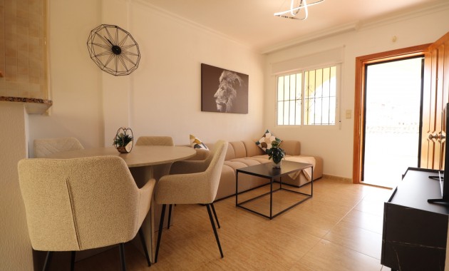 Sale - Bungalow -
Algorfa - Montemar