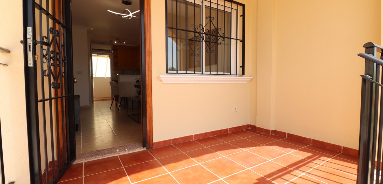 Sale - Bungalow -
Algorfa - Montemar