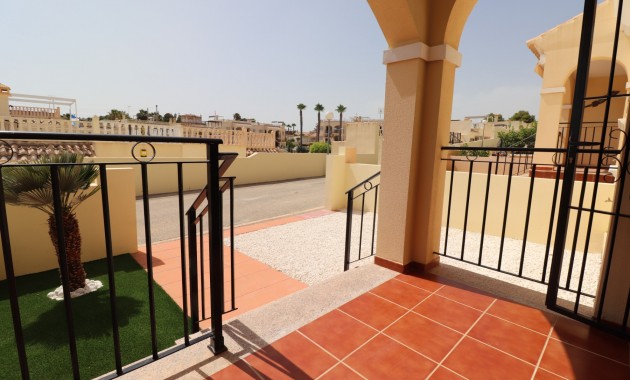 Sale - Bungalow -
Algorfa - Montemar