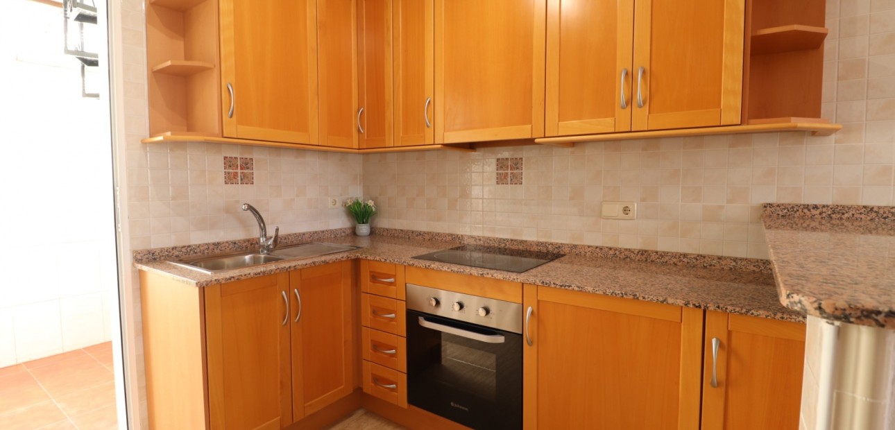Sale - Bungalow -
Algorfa - Montemar