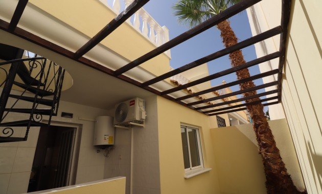 Sale - Bungalow -
Algorfa - Montemar