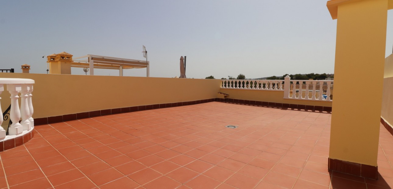 Sale - Bungalow -
Algorfa - Montemar
